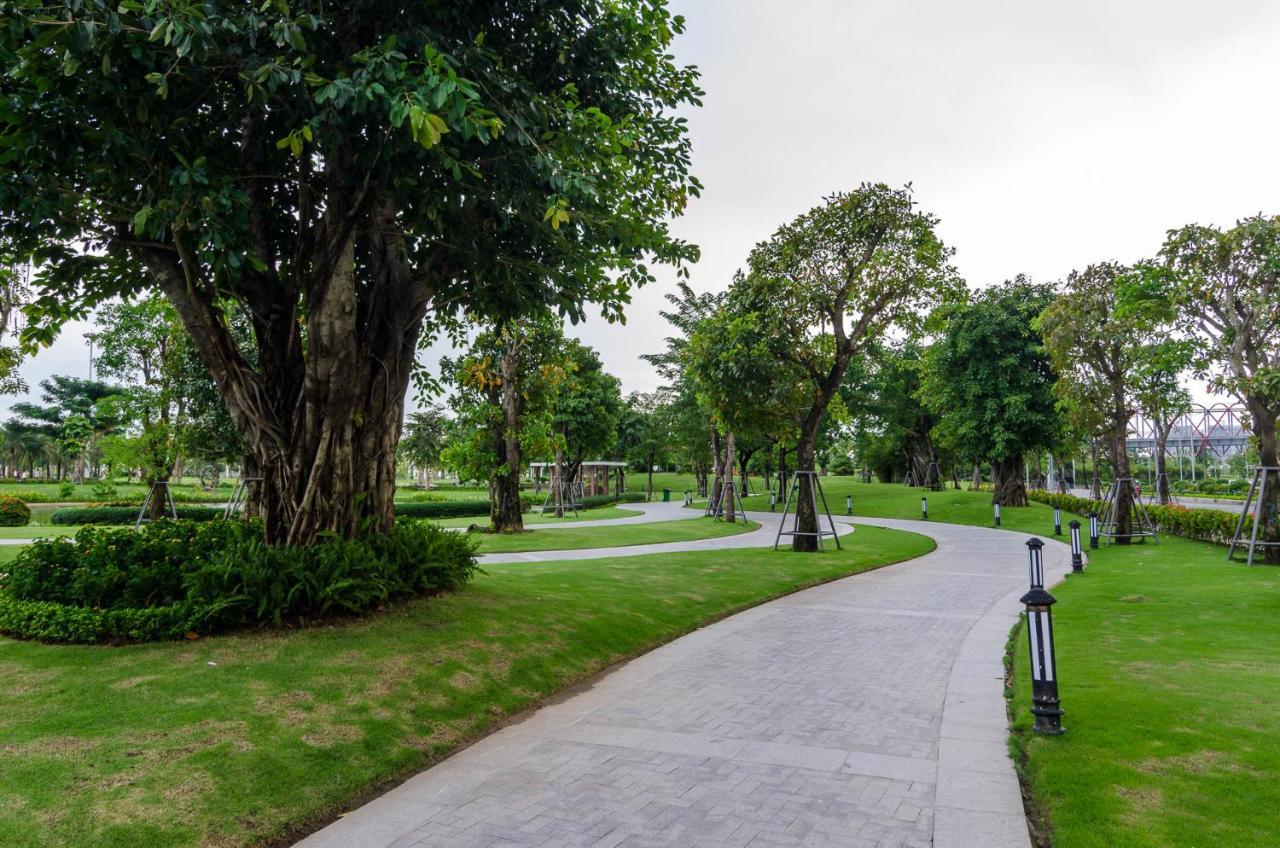 Luxury Vinhomes Central Park Humi Apartment Hô Chi Minh-Ville Extérieur photo